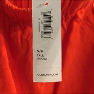 Old Navy ♥️ off shoulder dress. NWT
